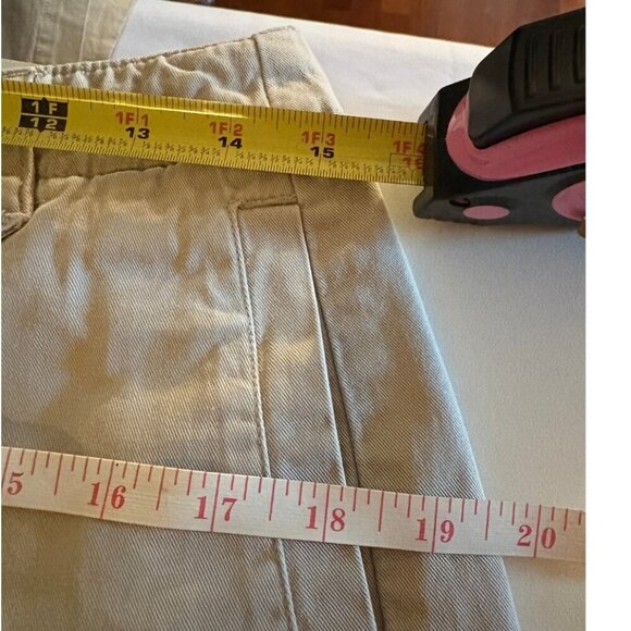 American Eagle Outfitters Tan Frayed Hem Shorts​​ - Picture 5 of 6